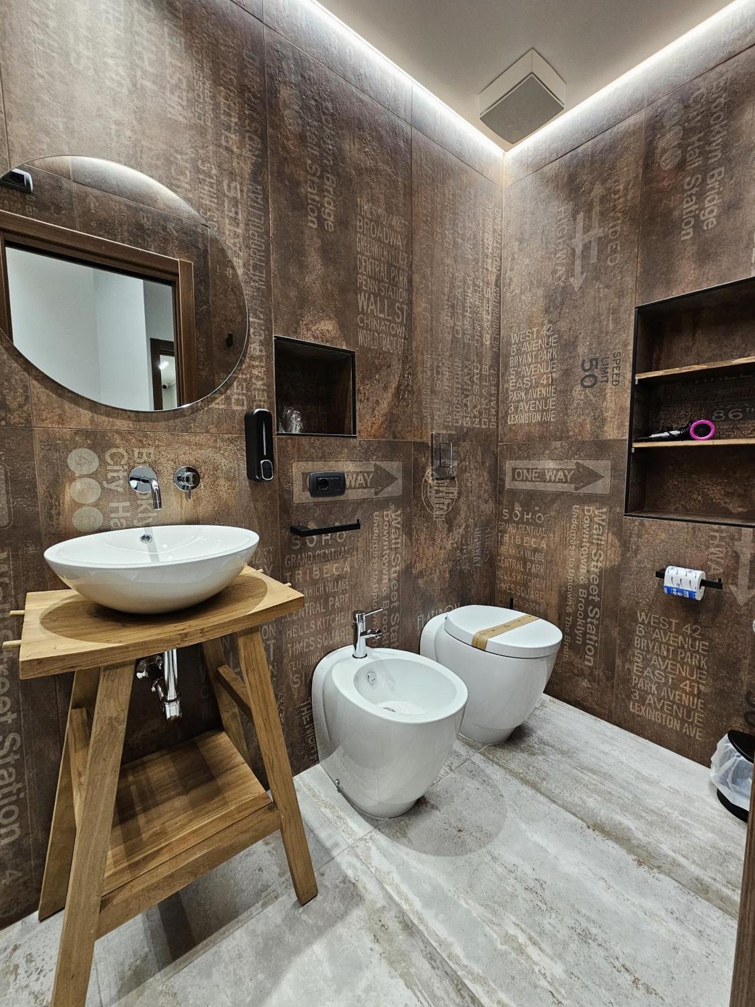 Binario1 Rooms Barletta Exterior photo